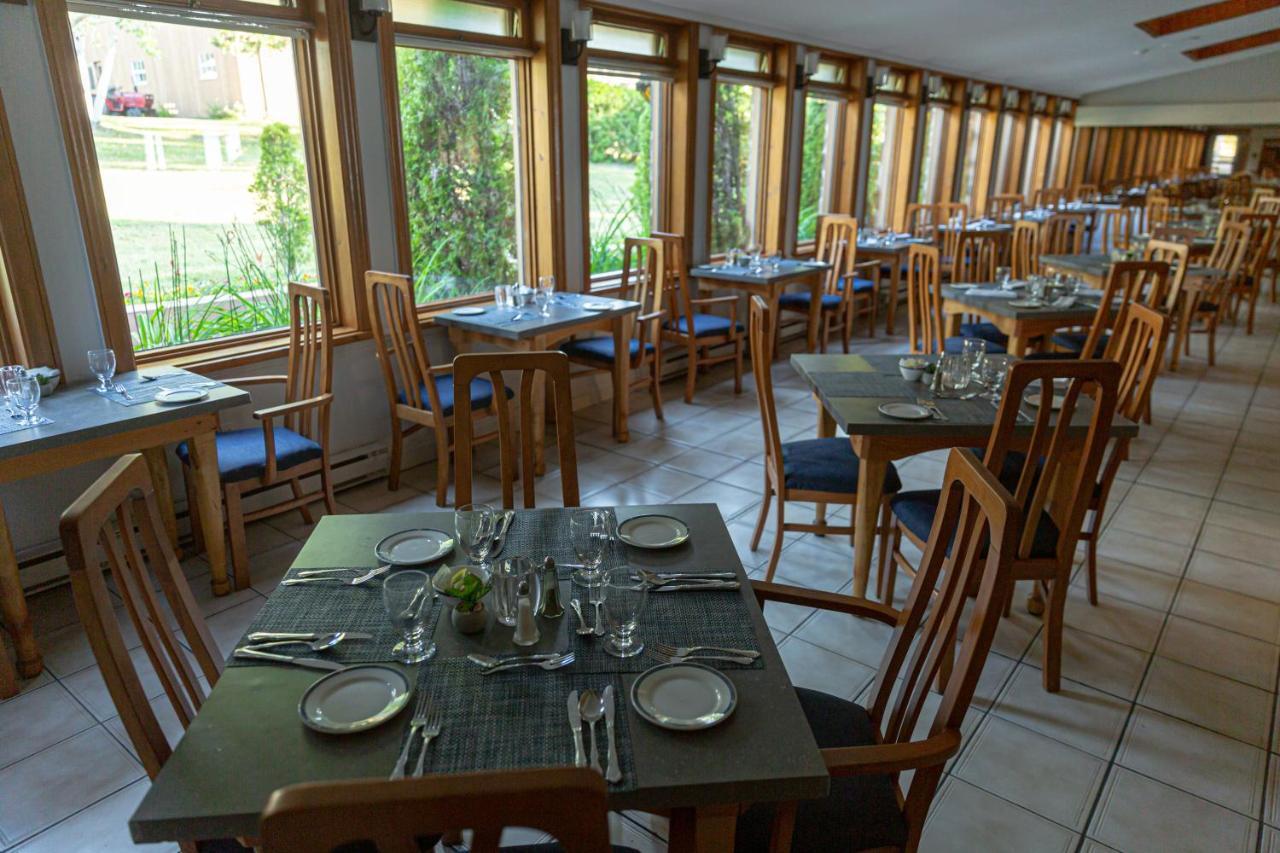 Cap-aux-pierres Hotel