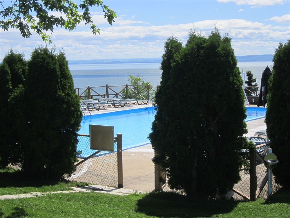 Hotel Cap-aux-pierres 3*